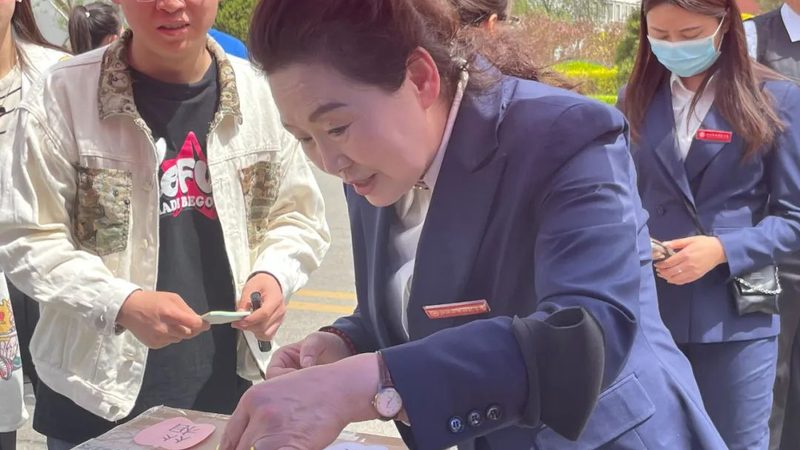 品牌策划代理加盟：揭秘其优缺点与行业洞察